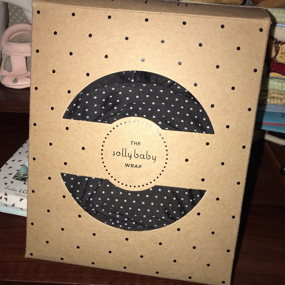 Solly Baby Wrap - Grey Swiss Dot